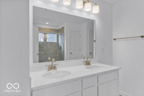 15934 Meadow Frost Court Fishers IN 46037