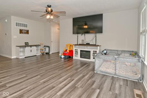2364 Ninebark Drive Plainfield IN 46168