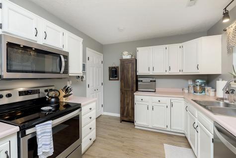 5936 Southern Springs Avenue Indianapolis IN 46237