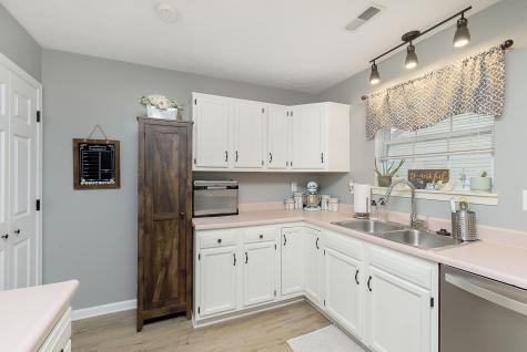 5936 Southern Springs Avenue Indianapolis IN 46237
