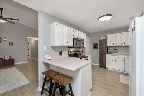 5936 Southern Springs Avenue Indianapolis IN 46237