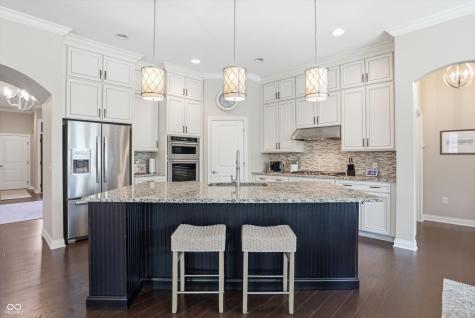 3331 Adare Circle Westfield IN 46062