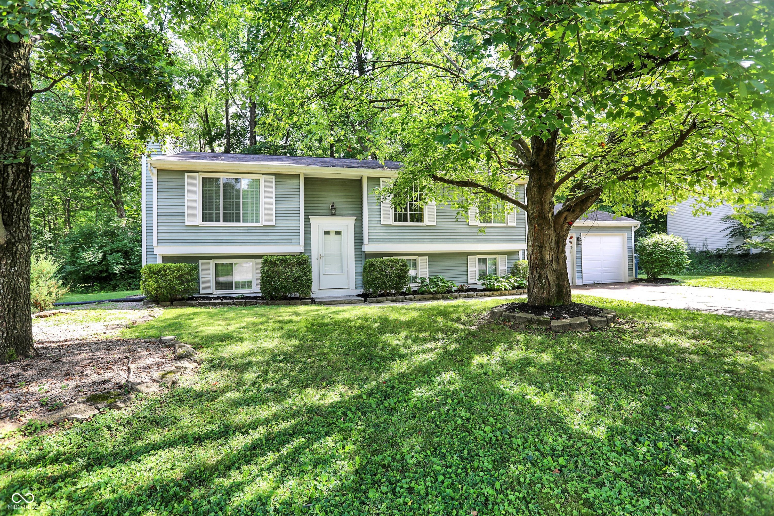 5845 E 91st Street Indianapolis IN 46250