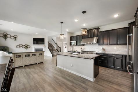 8451 Rockwood Lane Indianapolis IN 46259