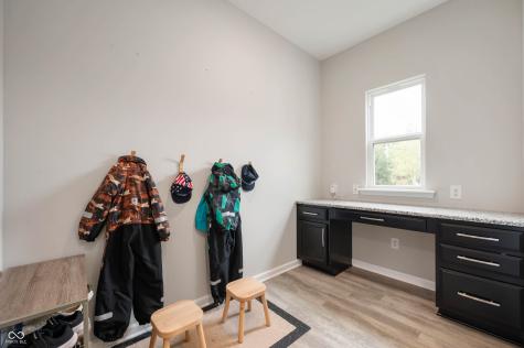 8451 Rockwood Lane Indianapolis IN 46259