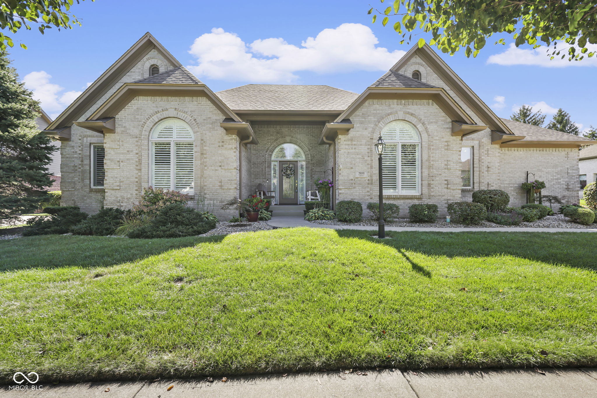 7605 Donegal Drive Indianapolis IN 46217