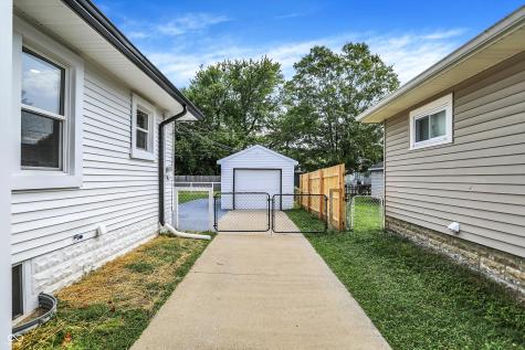 1313 Wallace Avenue Indianapolis IN 46201
