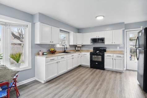 6303 Bertha Street Indianapolis IN 46241