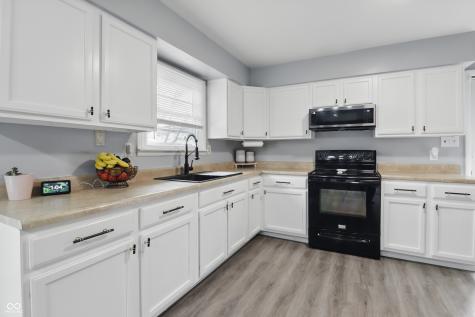 6303 Bertha Street Indianapolis IN 46241