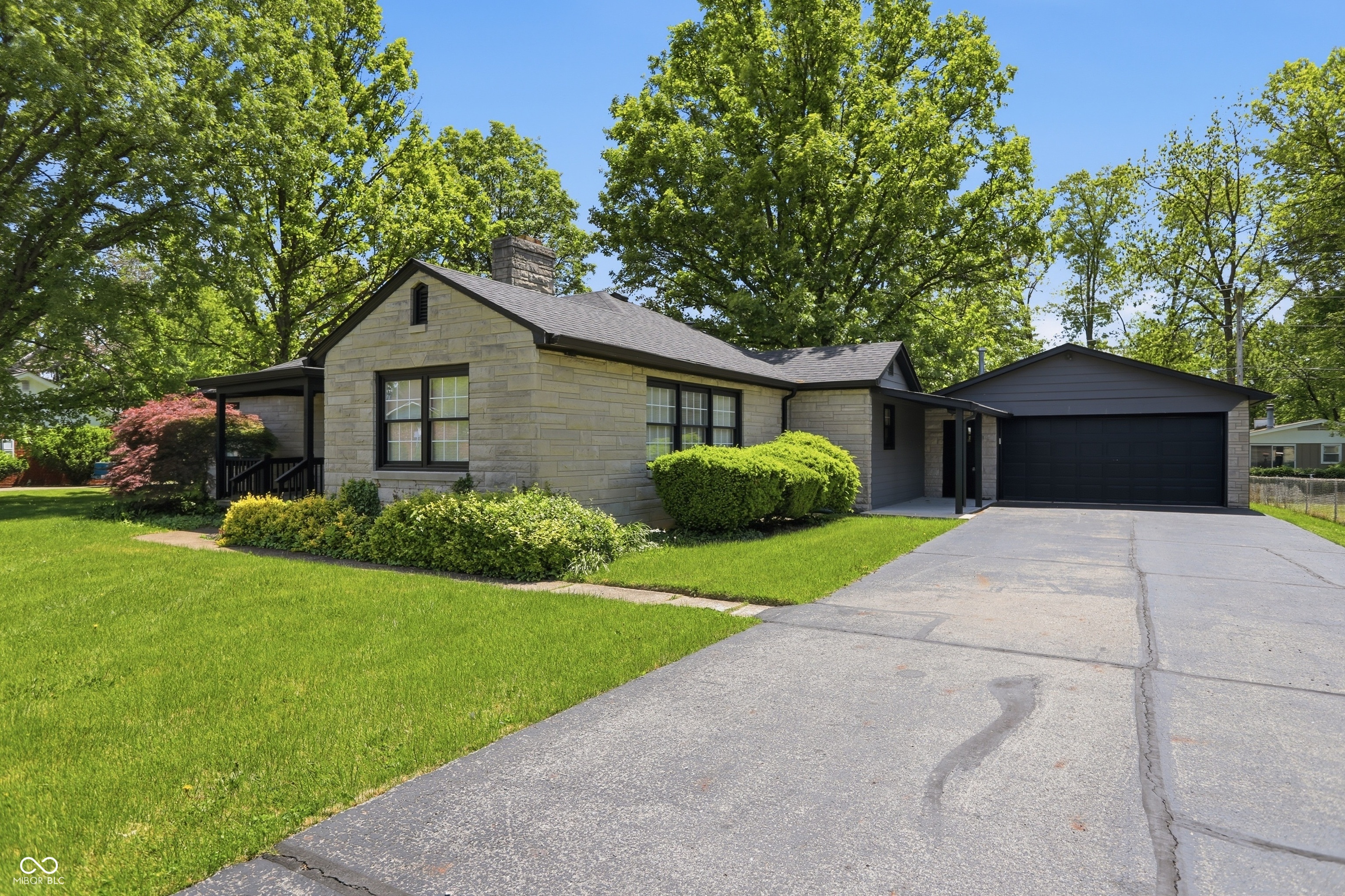 211 W Mckenzie Road Greenfield IN 46140