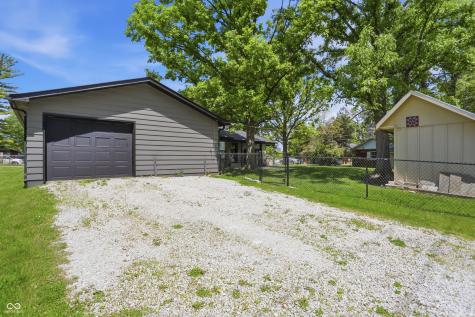 211 W Mckenzie Road Greenfield IN 46140
