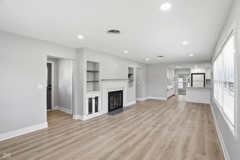 211 W Mckenzie Road Greenfield IN 46140