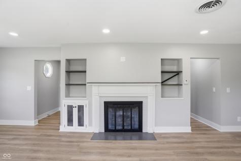 211 W Mckenzie Road Greenfield IN 46140