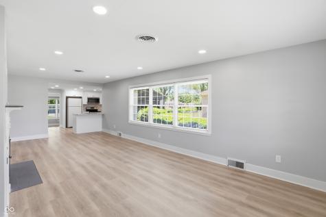 211 W Mckenzie Road Greenfield IN 46140
