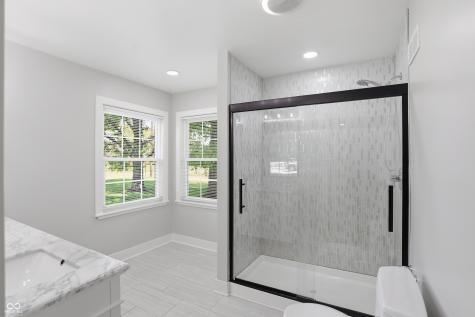 211 W Mckenzie Road Greenfield IN 46140