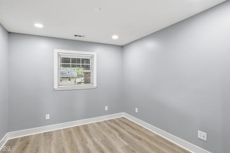 211 W Mckenzie Road Greenfield IN 46140