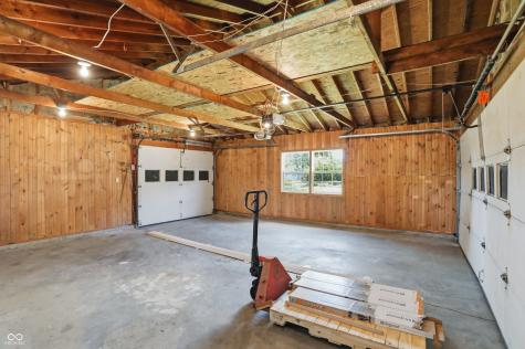 211 W Mckenzie Road Greenfield IN 46140