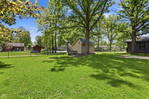 211 W Mckenzie Road Greenfield IN 46140