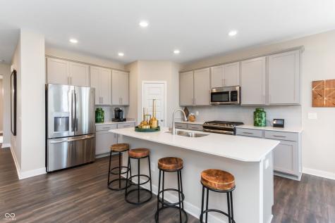 5095 Astor Way Mccordsville IN 46055
