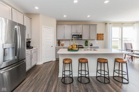 5095 Astor Way Mccordsville IN 46055