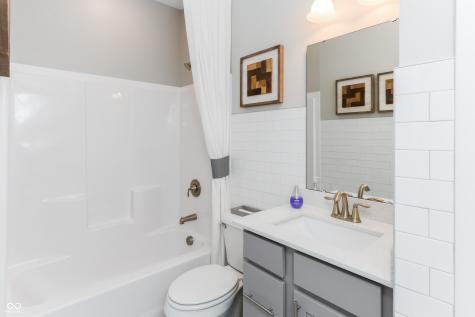 5095 Astor Way Mccordsville IN 46055
