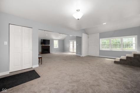 6851 W County Road 550 S Daleville IN 47334