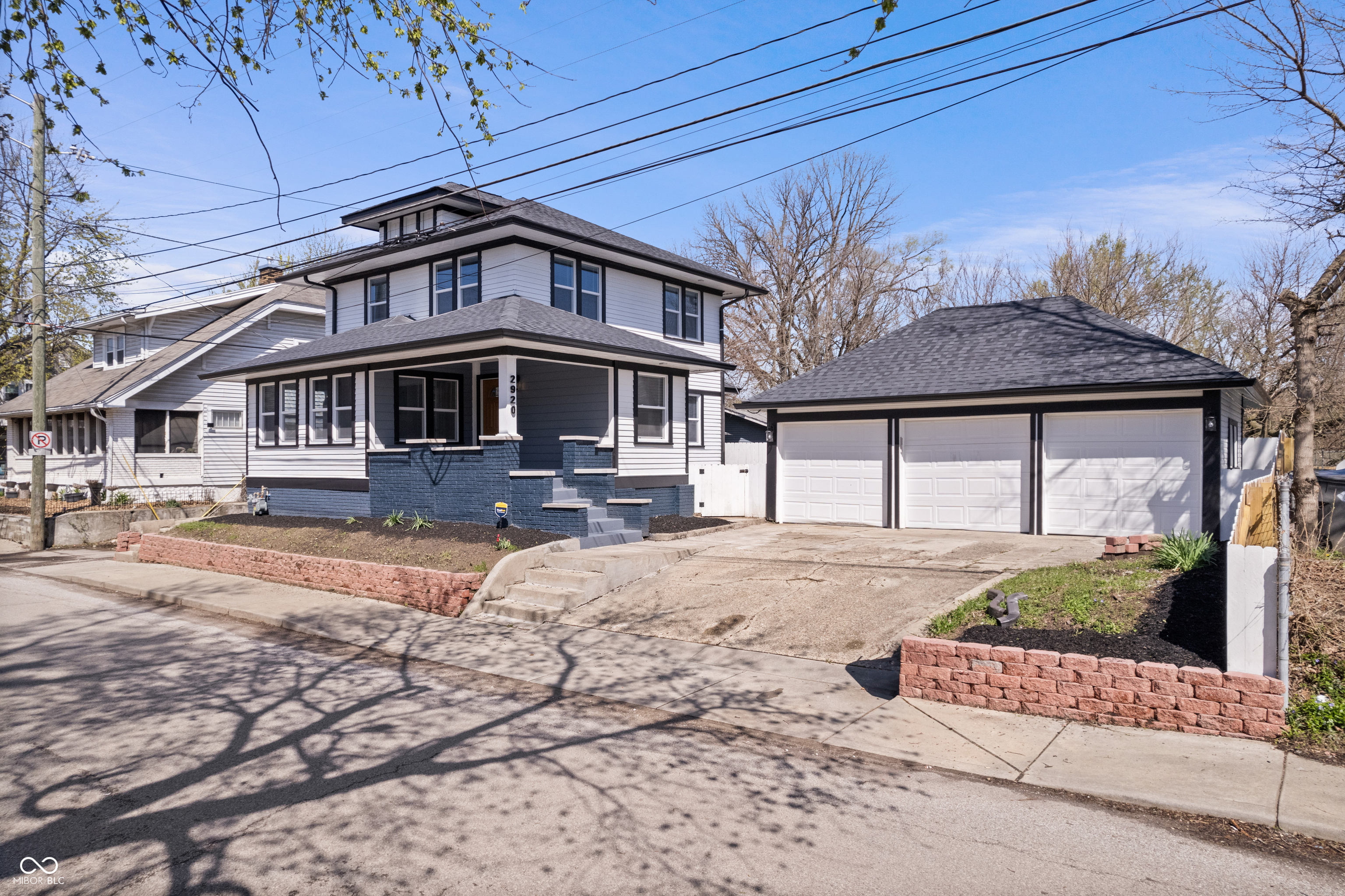 2920 E 11th Street Indianapolis IN 46201