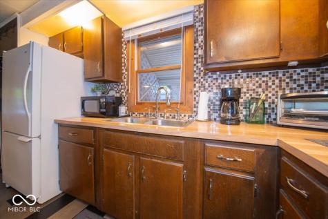 117 Cottonwood Drive Cicero IN 46034