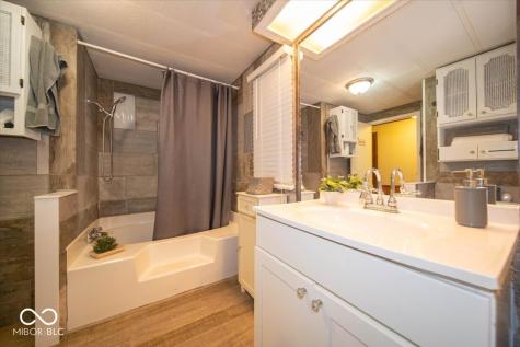 117 Cottonwood Drive Cicero IN 46034