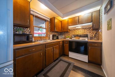 117 Cottonwood Drive Cicero IN 46034
