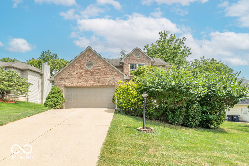 619 Charnwood Parkway Beech Grove IN 46107