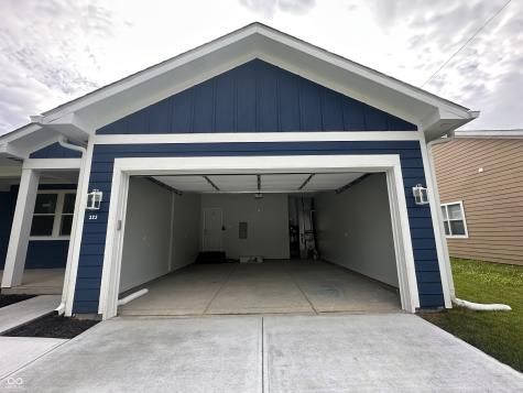 223 N Coventry Drive Anderson IN 46012