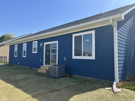 223 N Coventry Drive Anderson IN 46012