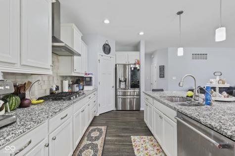 1091 Margate Drive Greenwood IN 46143