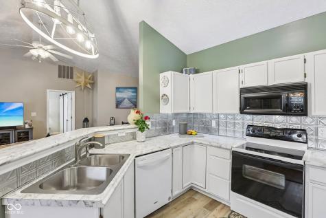 731 Westover Road Avon IN 46123