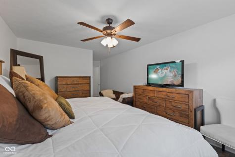 992 Cass Drive Franklin IN 46131