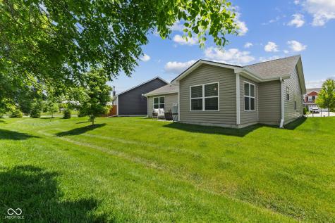 992 Cass Drive Franklin IN 46131