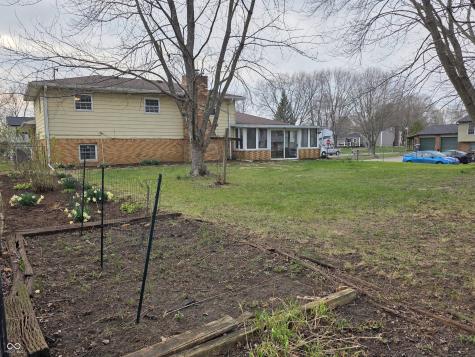 6811 Cordova Drive Indianapolis IN 46221