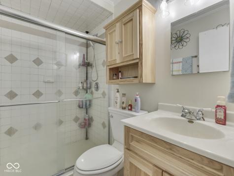 224 N Peterman Road Greenwood IN 46142