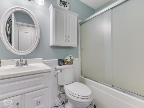 224 N Peterman Road Greenwood IN 46142