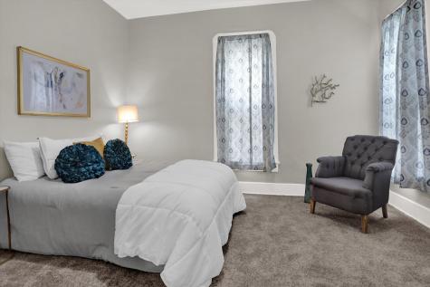 906 Villa Avenue Indianapolis IN 46203
