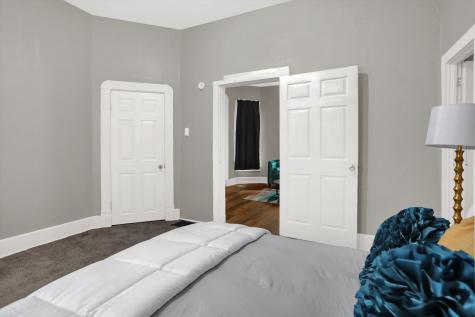 906 Villa Avenue Indianapolis IN 46203