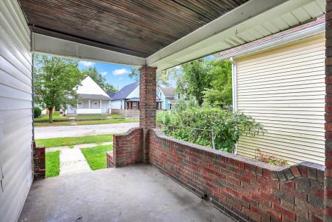 906 Villa Avenue Indianapolis IN 46203