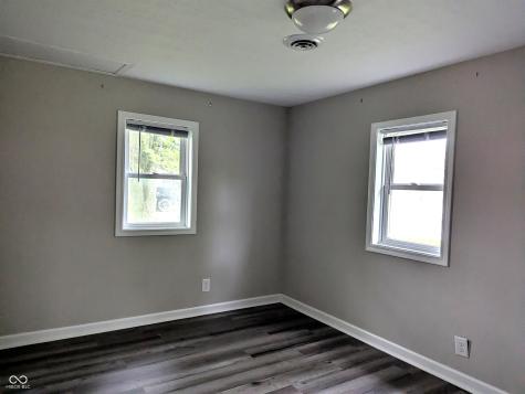 124 W 2nd Street Lapel IN 46051
