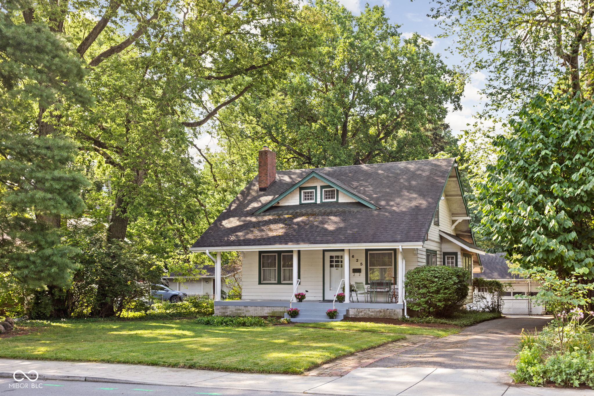 625 E 57th Street Indianapolis IN 46220