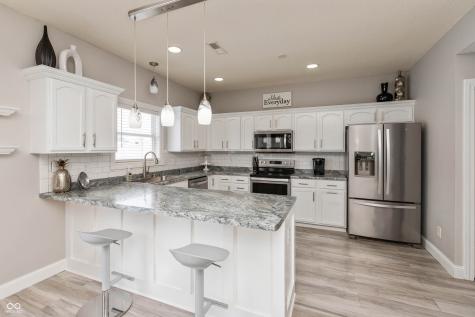 3015 Parkview Drive Columbus IN 47201