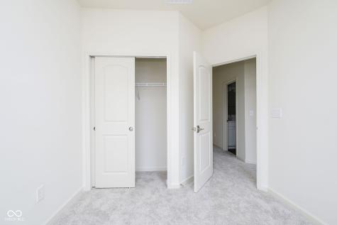 14524 Elsmere Lane Carmel IN 46074