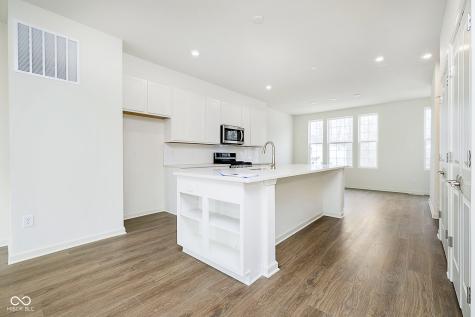 14524 Elsmere Lane Carmel IN 46074