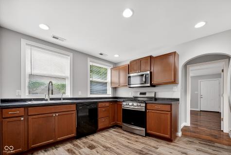 1402 S Hawthorne Lane Indianapolis IN 46203