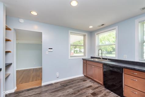 1402 S Hawthorne Lane Indianapolis IN 46203